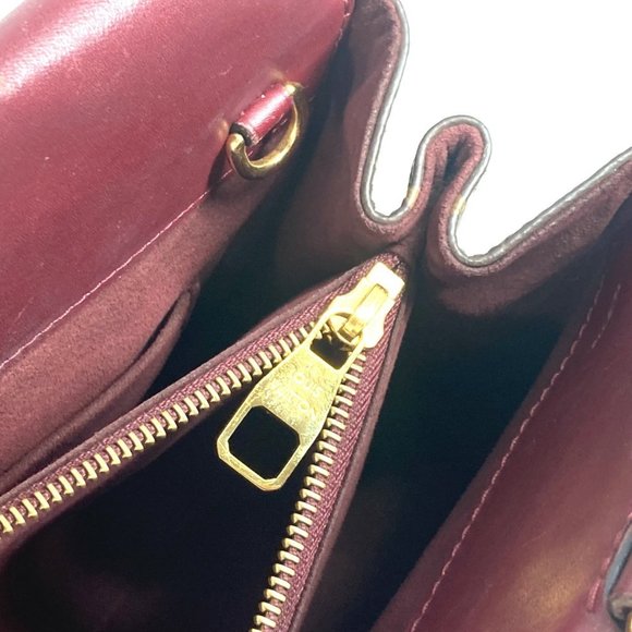 LOUIS VUITTON Brown Monogram Canvas Tote Bag - Picture 16 of 16